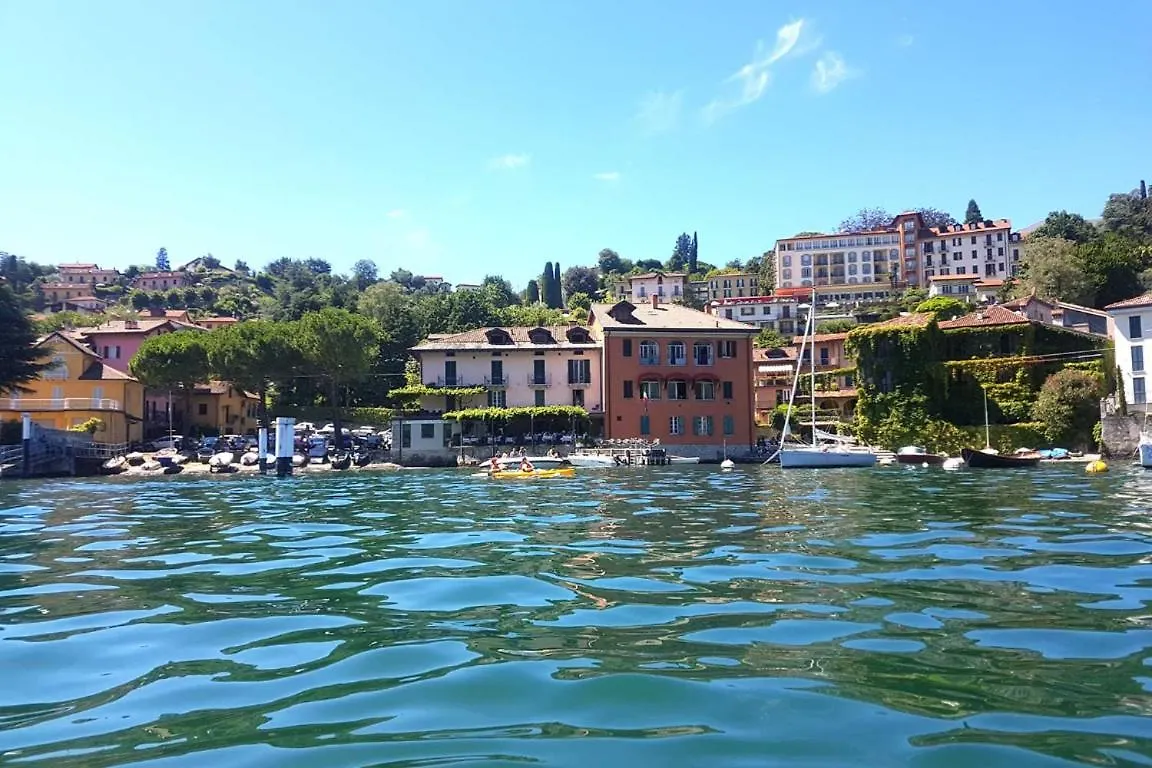 Bellagio Lakeside Apartment 0*,