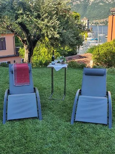 Bellagio Lakeside Apartment